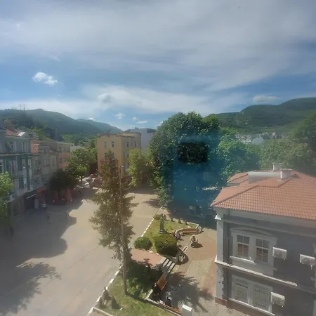 за гости асеновец